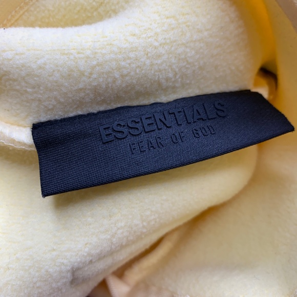 Essentials Fear of God Fleece Top Sweater  Kids size 10 - Picture 3 of 3